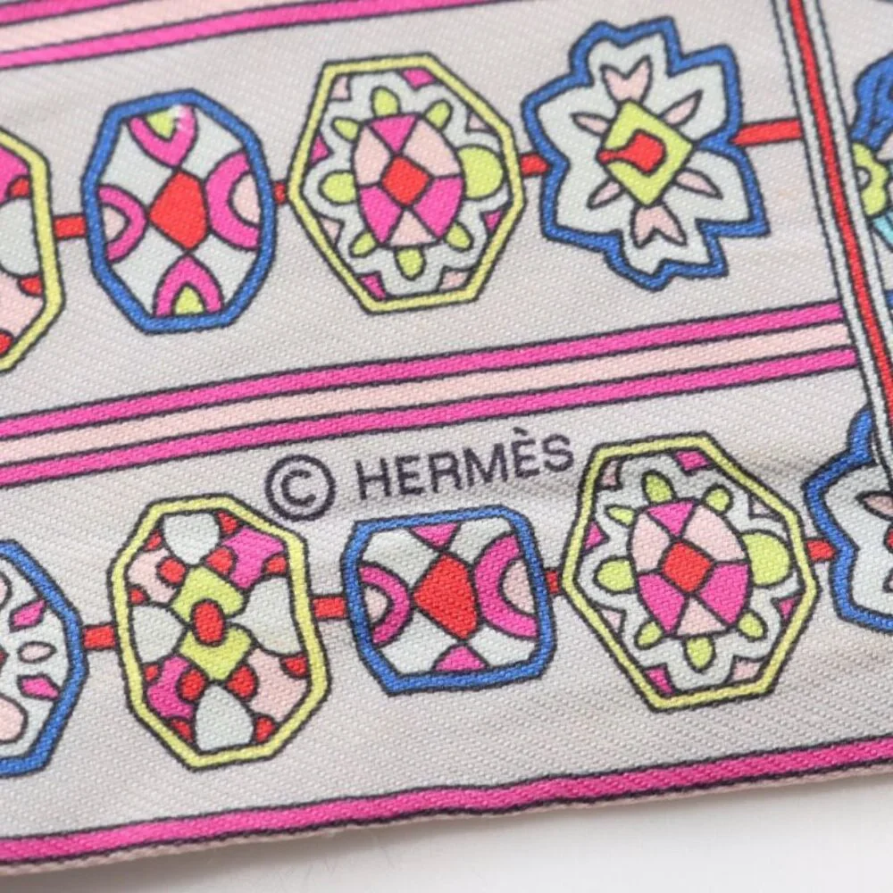 ★SOLD★ Hermes Scarf Twill Tapis Persans Silk Gray Multicolor - Picture 4 of 10